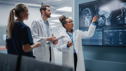 Private healthcare market valued at record £12.4bn as long NHS waiting lists continue to fuel demand